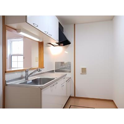 ブリージョ 102【管理NO：1-015083301-01020】 ★家具家電は申し込み後に搬入します★の物件写真3