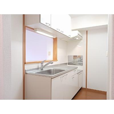 グリーンフィールドＤ 203【管理NO：1-014008604-02030】 ★家具家電は申し込み後に搬入します★の物件写真3