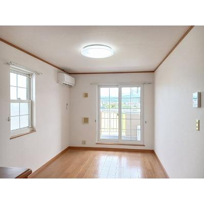 apartment 富山県魚津市川縁１１１３－３ 

↓地図はこちらから