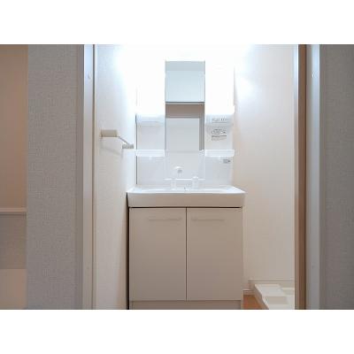 シャノワール 201【管理NO：1-021903101-02010】 ★家具家電は申し込み後に搬入します★の物件写真6