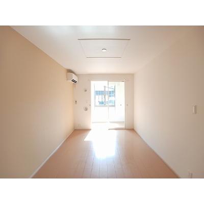 ファースト・リアライズ 104【管理NO：1-020547201-01040】 ★家具家電は申し込み後に搬入します★の物件写真2