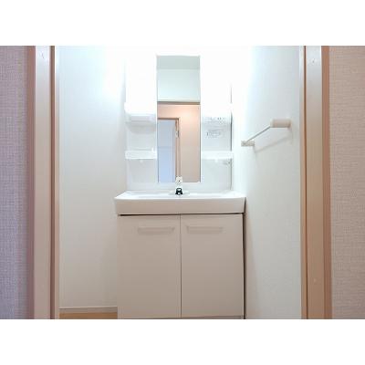 apartment 富山県魚津市浜経田１３２－１ 

↓地図はこちらから