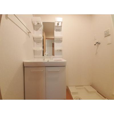 apartment 富山県魚津市経田西町１２－２８ 

↓地図はこちらから
