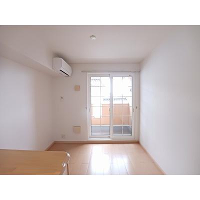 リヴァンスＢ 202【管理NO：1-014906602-02020】 ★家具家電は申し込み後に搬入しますの物件写真2