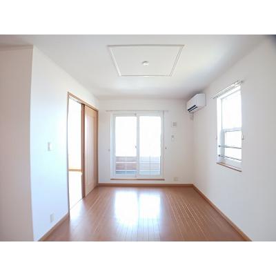 apartment 富山県黒部市田家新８４２－１ 

↓地図はこちらから