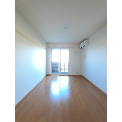 ペルペティアＦ 103【管理NO：1-013765903-01030】 ★家具家電は申し込み後に搬入します 2026年08月上旬入居可能の物件写真2