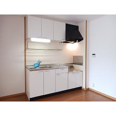 アビタシオン　リュミエールⅡ 101【管理NO：1-013737902-01010】 ★家具家電は申し込み後に搬入します★の物件写真3