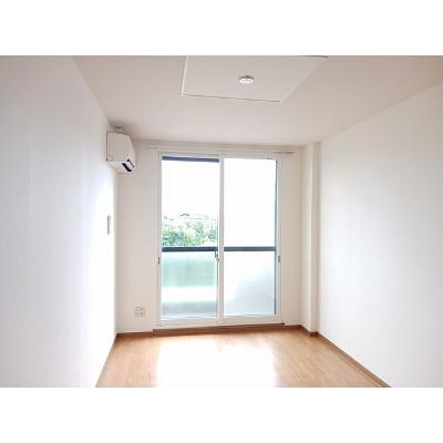 ル・ファミーユＡ 202【管理NO：1-011361601-02020】 ★家具家電は申し込み後に搬入しますの物件写真2
