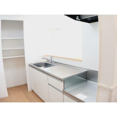 光マンション 201【管理NO：1-020738701-02010】 ★家具家電は申し込み後に搬入します 2026年10月中旬入居可能の物件写真3