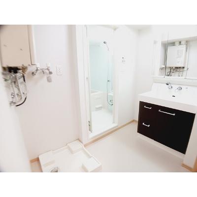 ブリューテ 202【管理NO：1-018164501-02020】 ★家具家電は申し込み後に搬入します★の物件写真6