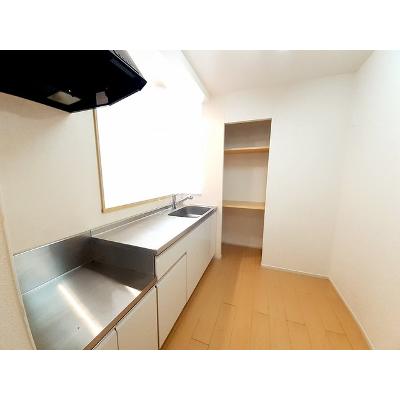 ジェルメクラール 202【管理NO：1-017576001-02020】 2026年08月中旬入居可能の物件写真3