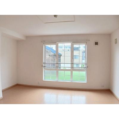 アリビオ 201【管理NO：1-016322301-02010】 ★家具家電は申し込み後に搬入します★ ★2026年08月下旬入居可能★の物件写真2