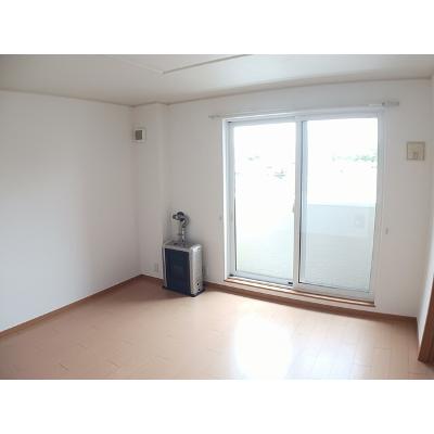 Ｌｅａｆ　ＰｌａｚａⅡ 102【管理NO：1-015196302-01020】 ★家具家電は申し込み後に搬入します★の物件写真2