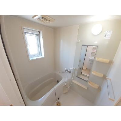 apartment 北海道岩見沢市日の出北１丁目８番１６号 

↓地図はこちらから
