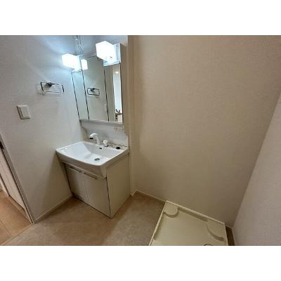 緑ヶ丘テラス 103【管理NO：1-028590101-01030】 ★家具家電は申し込み後に搬入します★の物件写真6