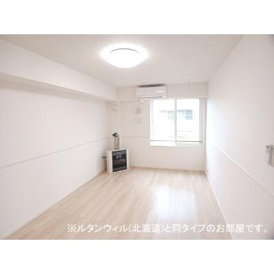 インテルノ　イースト 102【管理NO：1-028506201-01020】 ★家具家電は申し込み後に搬入します★ ★2026年10月上旬入居可能★の物件写真2
