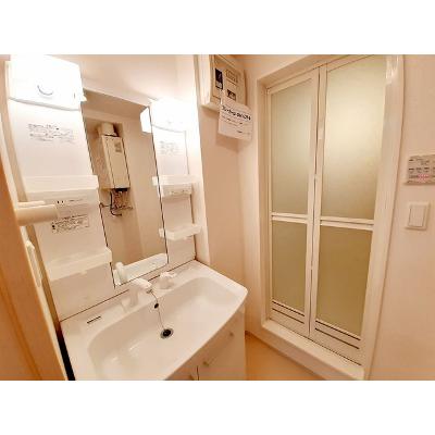ウィステリア 102【管理NO：1-018459601-01020】 ★家具家電は申し込み後に搬入します★の物件写真6