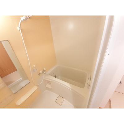イルミオⅠ 201【管理NO：1-015331201-02010】 ★家具家電は申し込み後に搬入します★の物件写真4