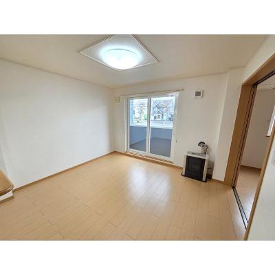 プラシード　カーサＴ・Ｒ　Ⅱ 102【管理NO：1-014994202-01020】 ★家具家電は申し込み後に搬入します★の物件写真2