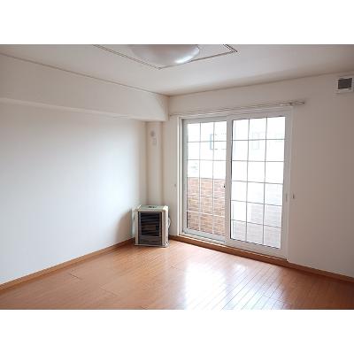 apartment 北海道岩見沢市日の出北１丁目８番１６号 

↓地図はこちらから