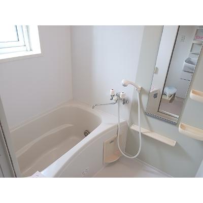 apartment 北海道岩見沢市日の出北１丁目８番１６号 

↓地図はこちらから