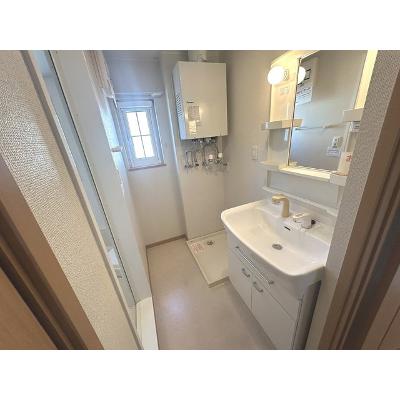 apartment 北海道岩見沢市北本町東３丁目３番２８号 

↓地図はこちらから