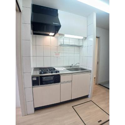 グランシャリオ 102【管理NO：1-099323101-01020】 ★家具家電は申し込み後に搬入しますの物件写真3