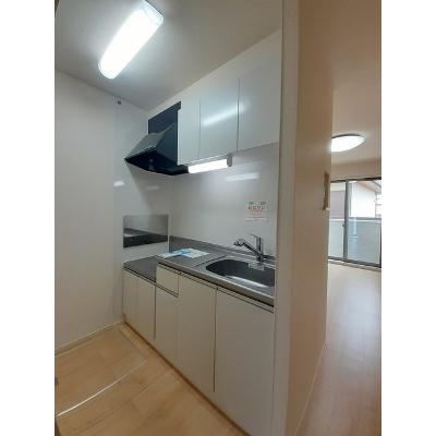 マリッチ西岡Ⅱ 102【管理NO：1-022923401-01020】 ★家具家電は申し込み後に搬入しますの物件写真3