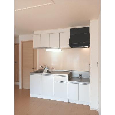 シェリール　Ⅰ 202【管理NO：1-018557501-02020】 ★家具家電は申し込み後に搬入します★の物件写真3