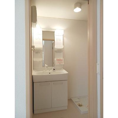 シェリール　Ⅰ 202【管理NO：1-018557501-02020】 ★家具家電は申し込み後に搬入します★の物件写真6