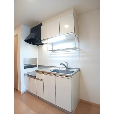 リュミエール 202【管理NO：1-017282101-02020】 ★家具家電は申し込み後に搬入しますの物件写真3