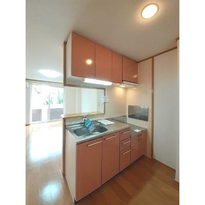 グローリアスファイブ 102【管理NO：1-013240401-01020】 ★家具家電は申し込み後に搬入しますの物件写真3