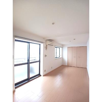 リヴィエール宮本Ⅱ 202【管理NO：1-004735902-02020】 ★家具家電は申し込み後に搬入します★の物件写真2