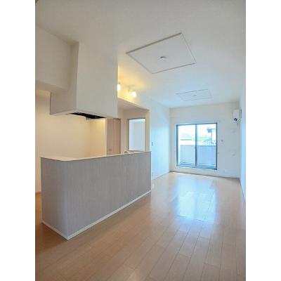サンシャインサイド 202【管理NO：1-019613101-02020】 ★家具家電は申し込み後に搬入しますの物件写真2