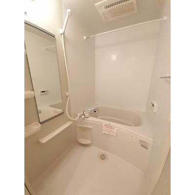 ロイヤルスクウェア　一宮Ⅱ 104【管理NO：1-014183602-01040】 ★家具家電は申し込み後に搬入します★の物件写真4