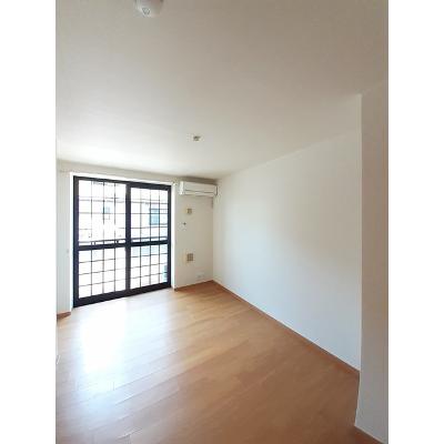 サニーキャッスル　Ⅱ 102【管理NO：1-012263302-01020】 ★家具家電は申し込み後に搬入します★の物件写真2