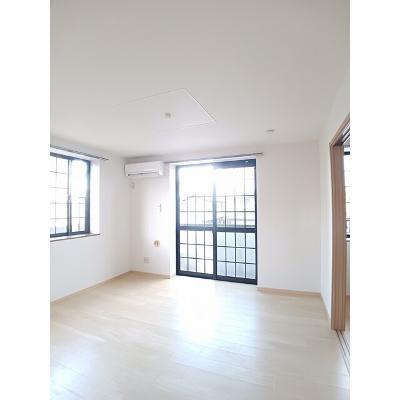 サンフラワー　Ｂ 201【管理NO：1-011764102-02010】 ★家具家電は申し込み後に搬入します★の物件写真2