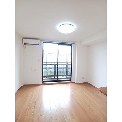 ソレアード太田　Ｂ 203【管理NO：1-011591002-02030】 ★家具家電は申し込み後に搬入しますの物件写真2