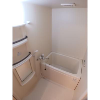 ラフィネ・メゾンＤ 101【管理NO：1-011396902-01010】 ★家具家電は申し込み後に搬入します★の物件写真4