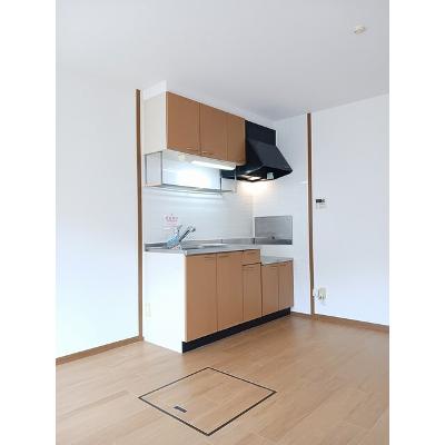 エスポワール船岡 101【管理NO：1-011148101-01010】 ★家具家電は申し込み後に搬入します★の物件写真3
