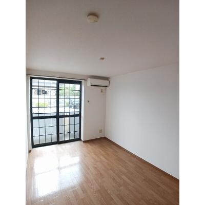 オーブリーアサノ　Ａ 102【管理NO：1-010402201-01020】 ★家具家電は申し込み後に搬入します★の物件写真2