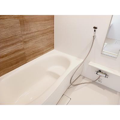 グロウヒルズ 302【管理NO：1-028443301-03020】 ★家具家電は申し込み後に搬入しますの物件写真4