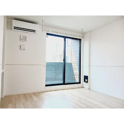 グロウヒルズ 203【管理NO：1-028443301-02030】 ★家具家電は申し込み後に搬入しますの物件写真2