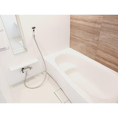 グロウヒルズ 201【管理NO：1-028443301-02010】 ★家具家電は申し込み後に搬入しますの物件写真4