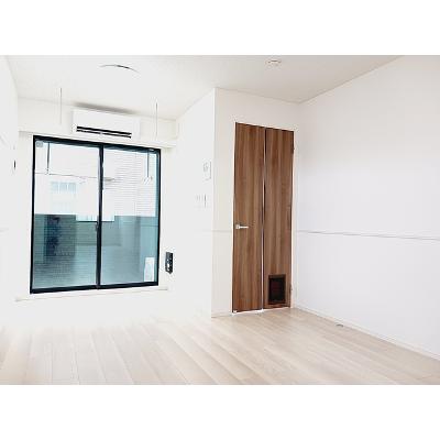 グロウヒルズ 104【管理NO：1-028443301-01040】 ★家具家電は申し込み後に搬入しますの物件写真2