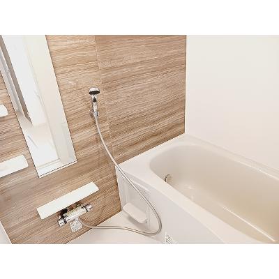 グロウヒルズ 101【管理NO：1-028443301-01010】 ★家具家電は申し込み後に搬入しますの物件写真4