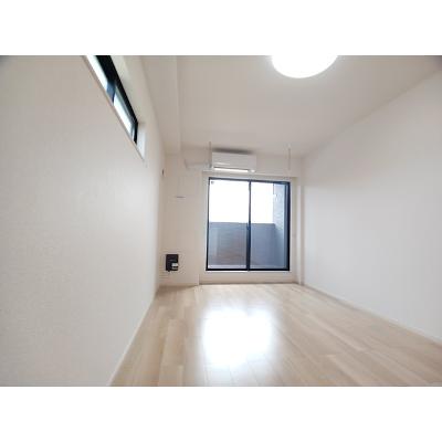 エスポワールⅠ 201【管理NO：1-028607501-02010】 ★家具家電は申し込み後に搬入します★ ★2026年12月中旬入居可能★の物件写真2