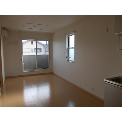 ピオニ－　サワグチ 201【管理NO：1-016910901-02010】 ★家具家電は申し込み後に搬入します★の物件写真2