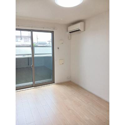 アクアマリン 102【管理NO：1-022321201-01020】 ★家具家電は申し込み後に搬入します 2026年07月下旬入居可能の物件写真2