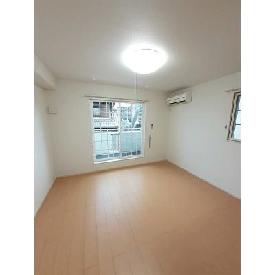 ファールラート　Ⅰ 202【管理NO：1-017194701-02020】 ★家具家電は申し込み後に搬入しますの物件写真2